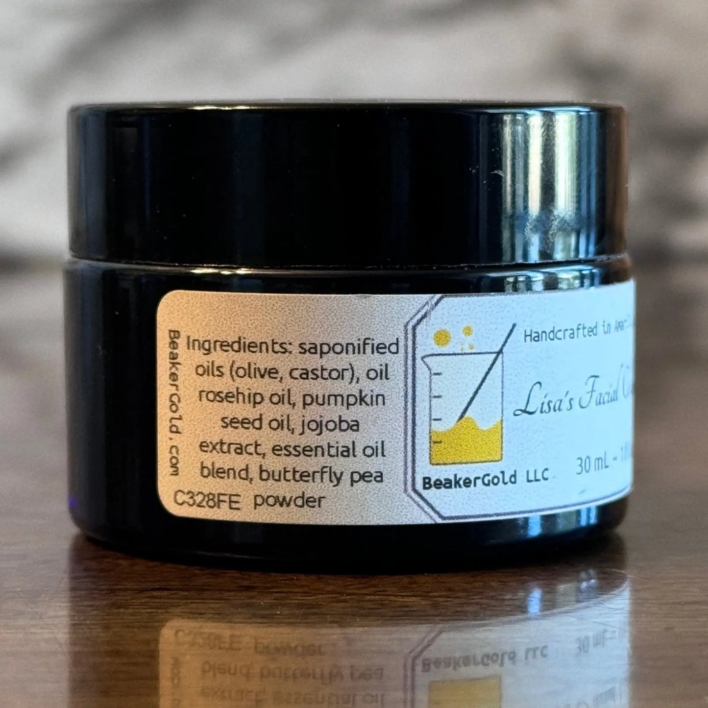 Lisa’s Facial Cleanser BeakerGold