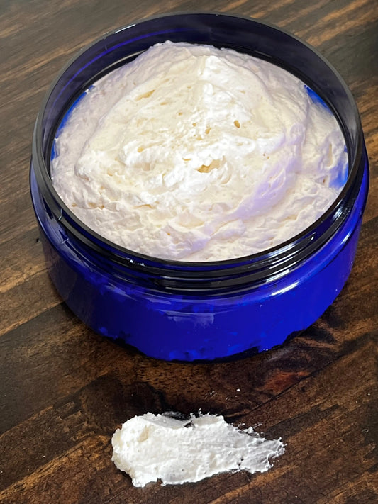 Mama’s Baby Bump Body Butter BeakerGold