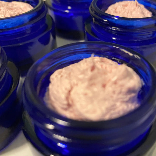 Lip Cream BeakerGold